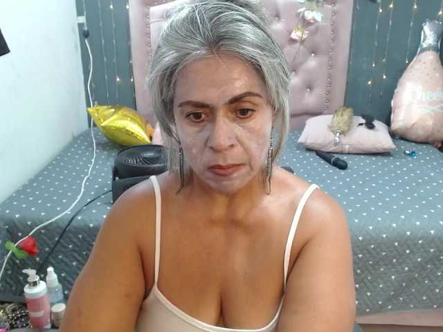 lalisha-96's BongaCams show and profile