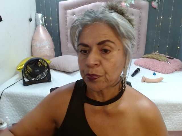 lalisha-96's BongaCams show and profile