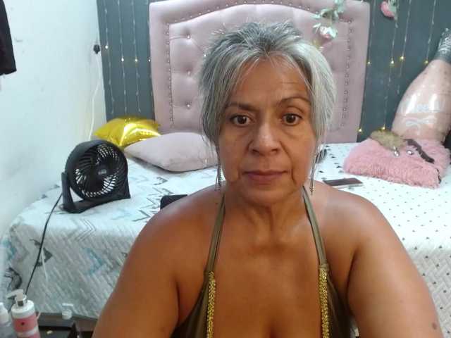 lalisha-96's BongaCams show and profile