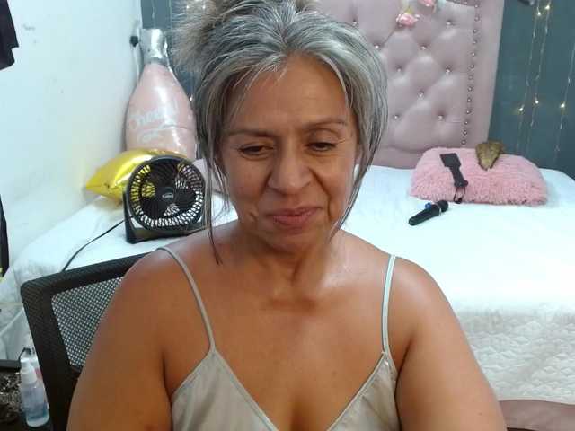 lalisha-96's BongaCams show and profile