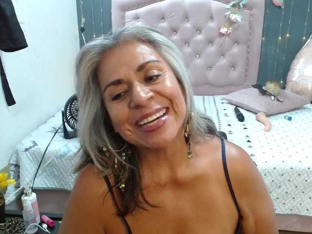 lalisha-96's BongaCams show and profile