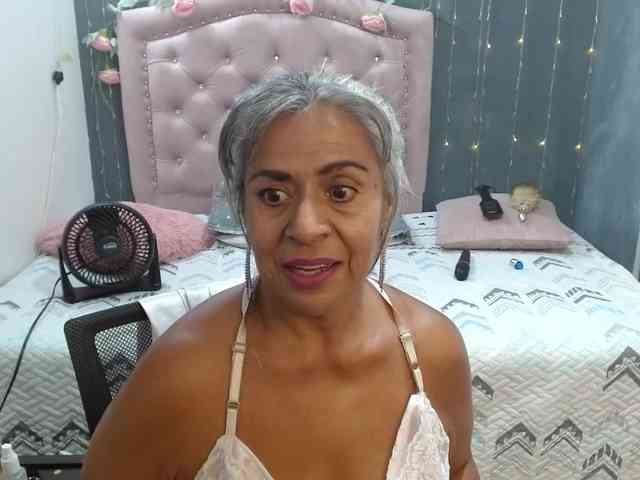 free chatting Lalisha-96