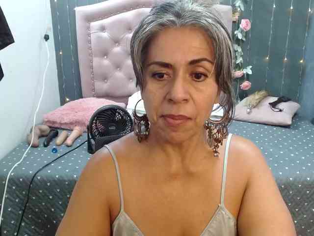 lalisha-96 Live Webcam on BongaCams