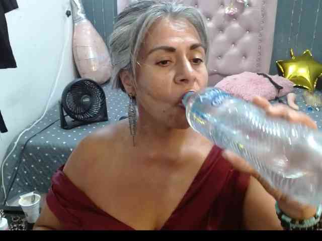 lalisha-96 Live Webcam on BongaCams