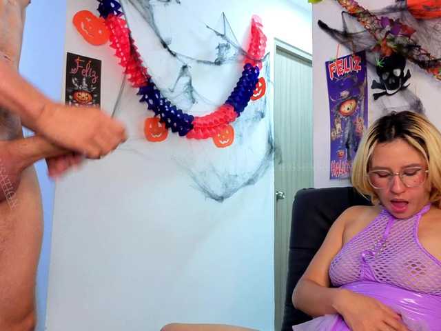 Big-sensation from BongaCams is Freechat