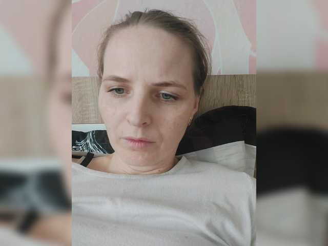 Lulu-Erotica's BongaCams show and profile