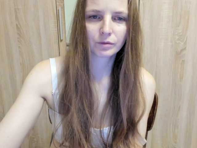 Lulu-Erotica's BongaCams show and profile