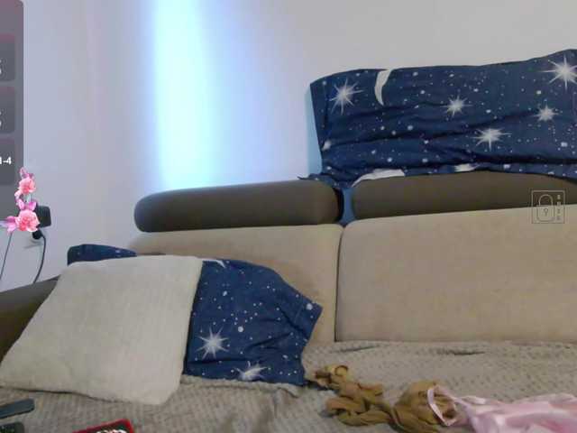 Lulu-Erotica's BongaCams show and profile