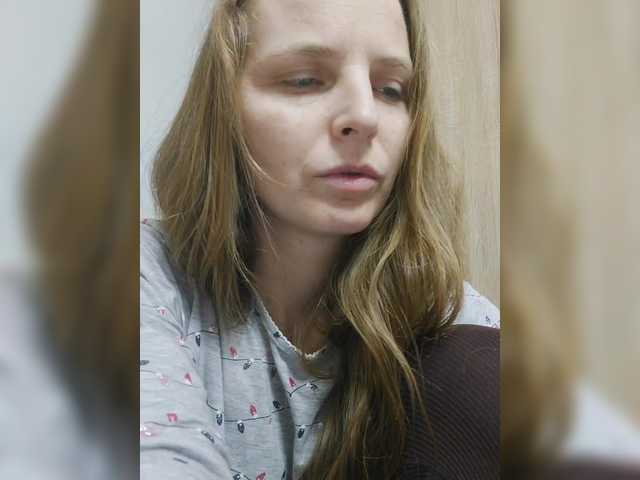 Lulu-Erotica's BongaCams show and profile