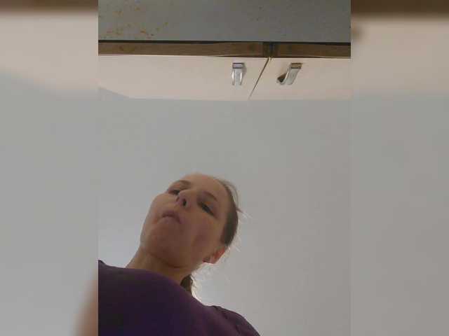 Lulu-Erotica's BongaCams show and profile