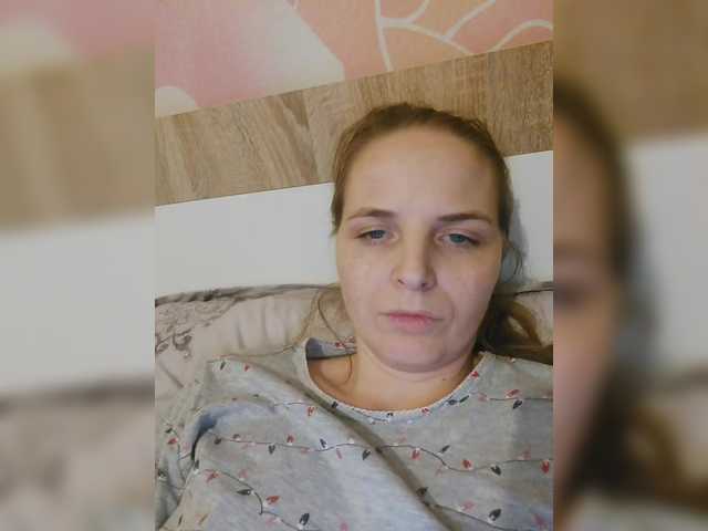 Lulu-Erotica's BongaCams show and profile