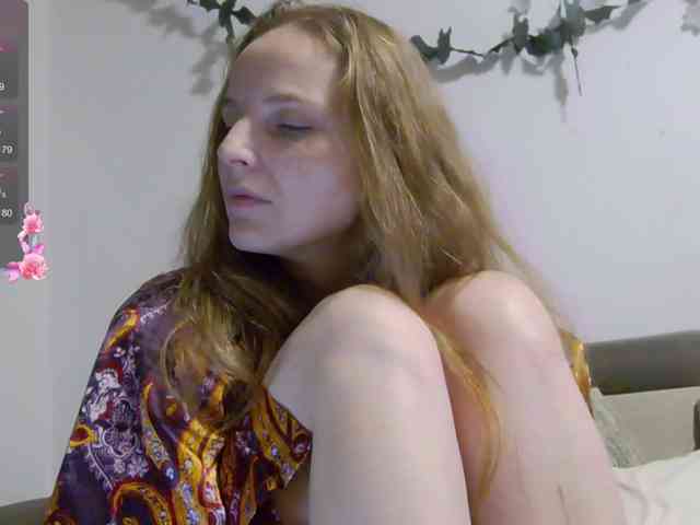 Lulu-Erotica bongacams