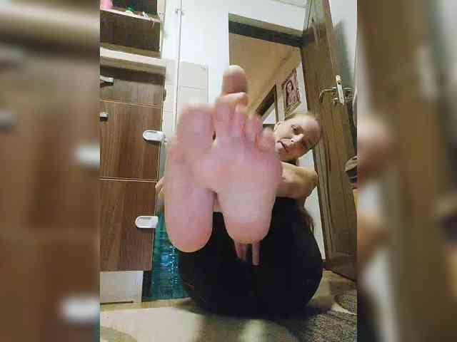 S-O-F-I-A webcam
