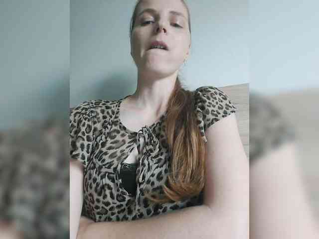S-O-F-I-A webcam