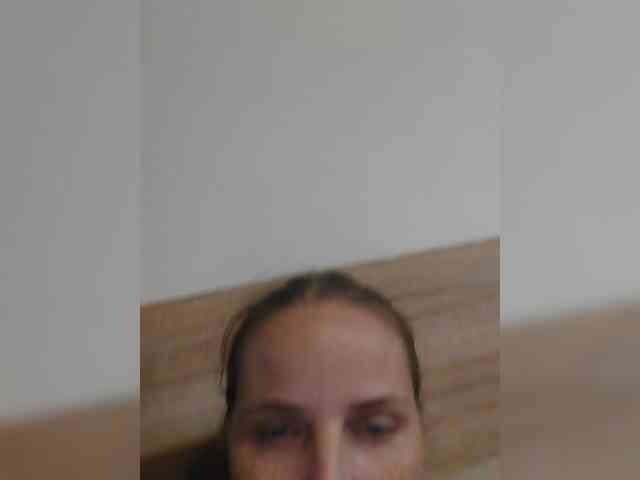 nude webcam Lulu-Erotica