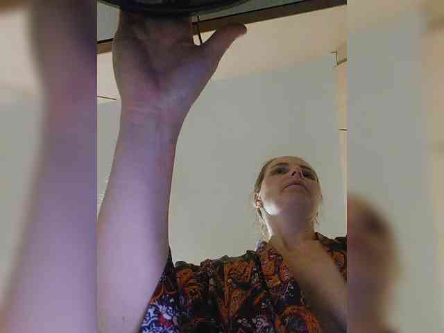 S-O-F-I-A webcam
