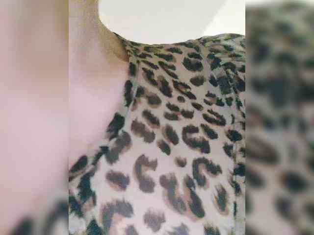 live strip chat Lulu-Erotica