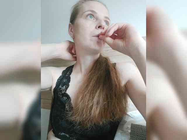 S-O-F-I-A webcam