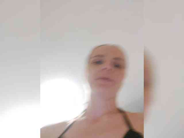 S-O-F-I-A webcam