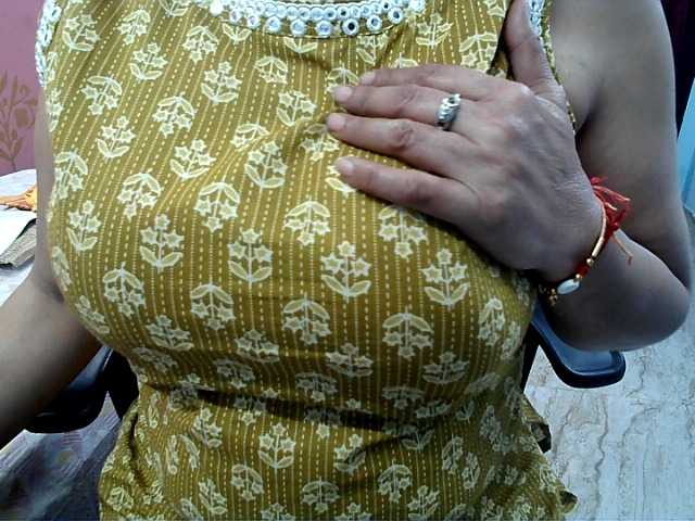 Payalx's BongaCams show and profile