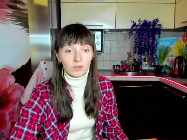 KathelinBrik — Hello! I'm pretty and cute girl. I like spend fun time with guys.Wish you great day!