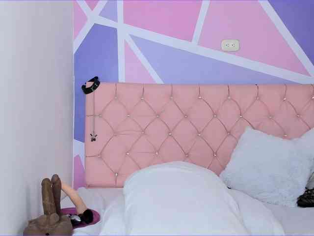 AngieCandy webcam