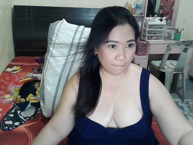 Ellaine08 webcam