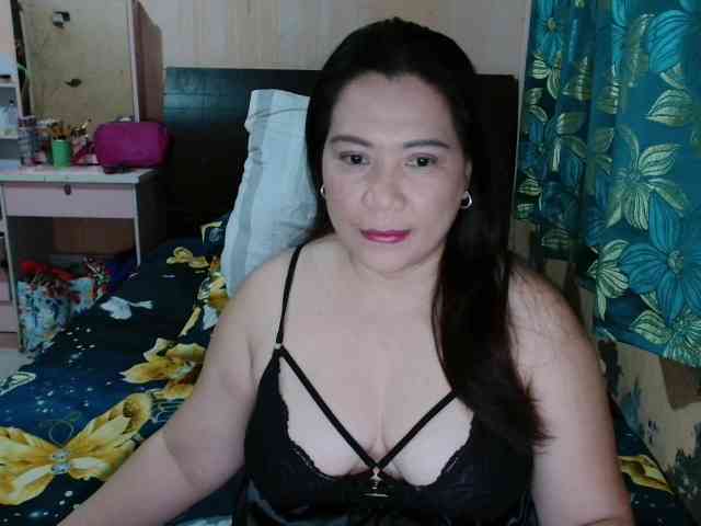 Ellaine08 webcam