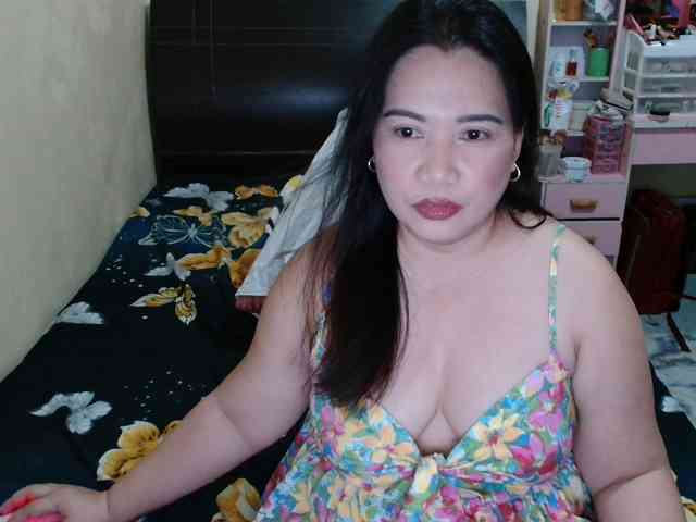 Ellaine08 webcam