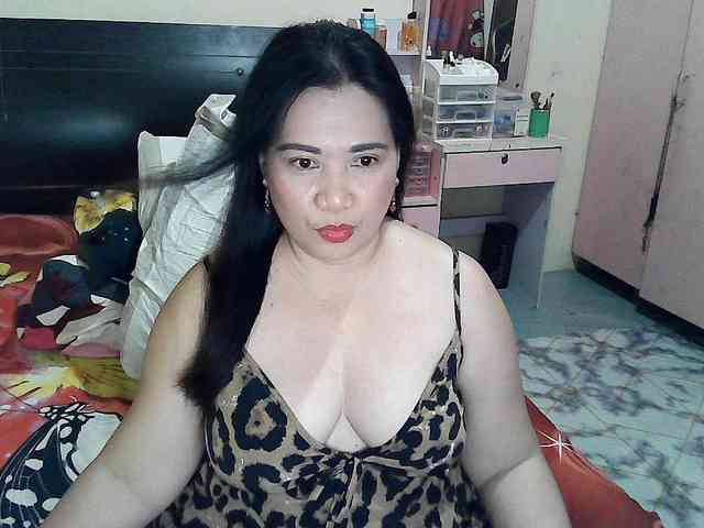 Ellaine08 webcam