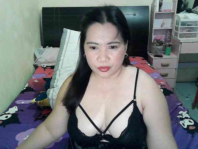 Ellaine08 webcam