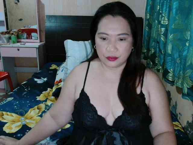 Ellaine08 webcam