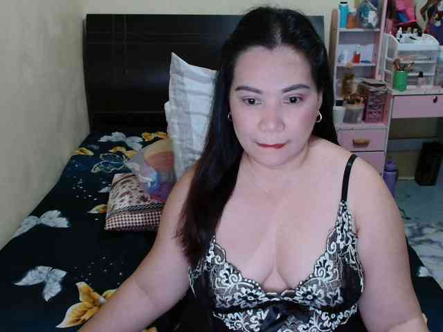 Ellaine08 webcam