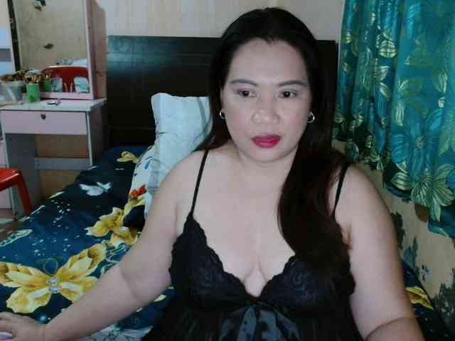Ellaine08 webcam