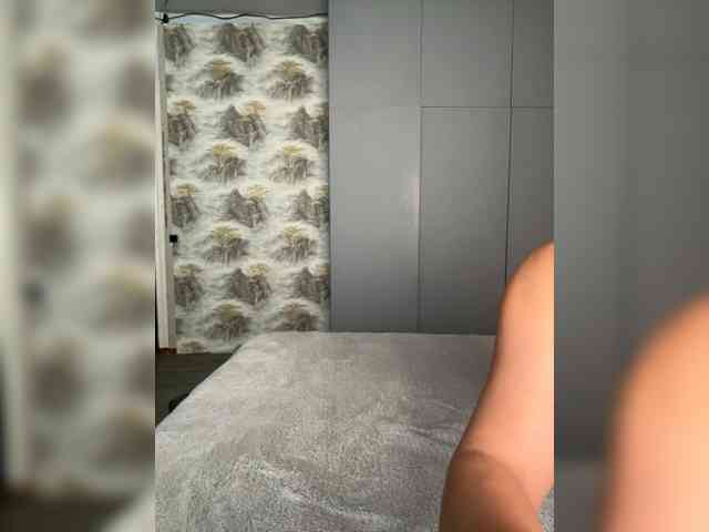 SweetHoles69 webcam