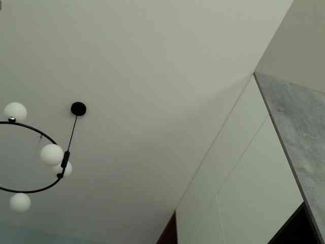 WOWJULIA webcam