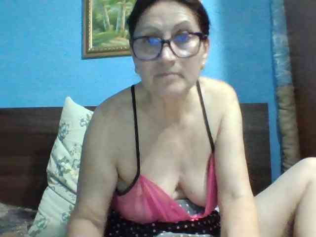 SexyEstelle webcam