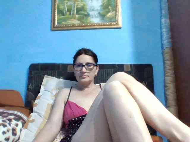 Модель: SexyEstelle