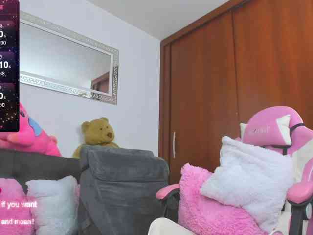 MarianaReyes webcam