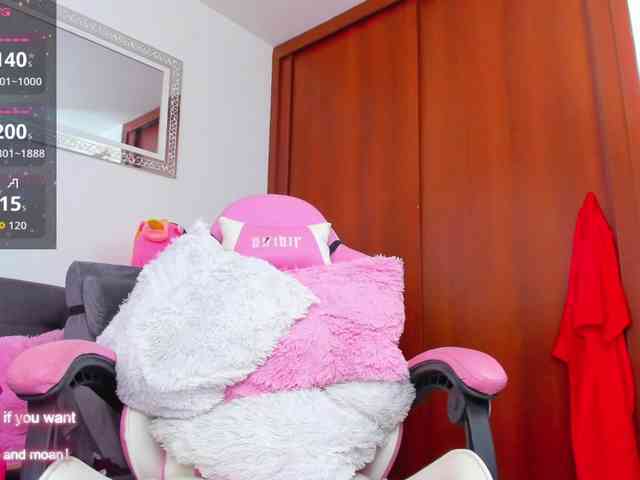 MarianaReyes webcam