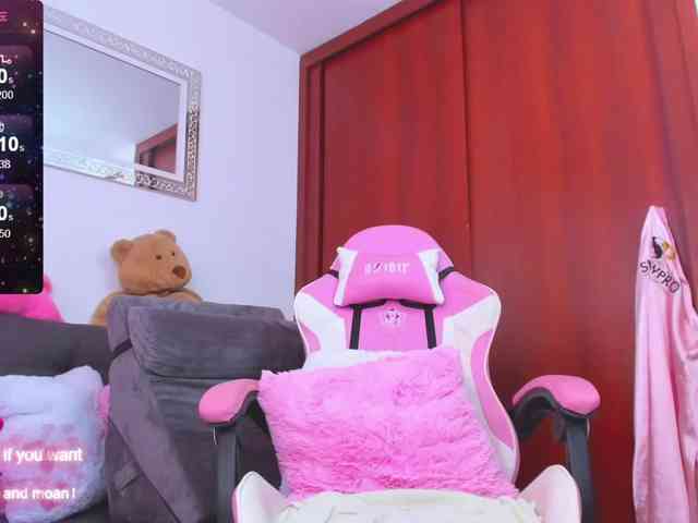 MarianaReyes webcam