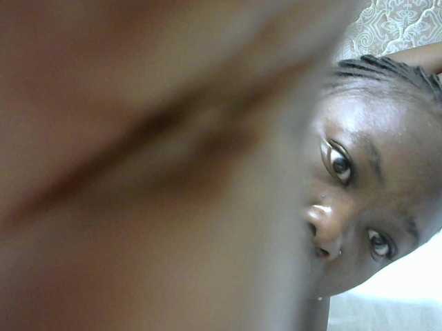 Cutesweetness's BongaCams show and profile