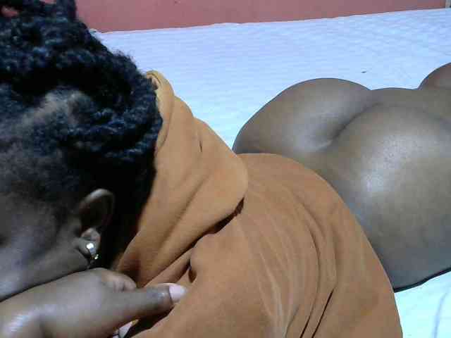 Cutesweetness webcam