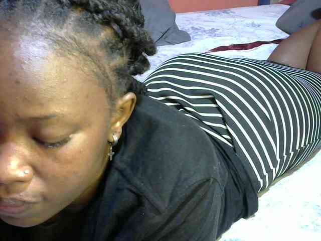 Cutesweetness webcam