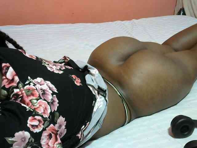 Cutesweetness webcam
