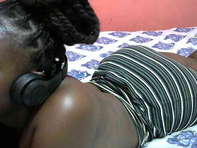 Cutesweetness webcam