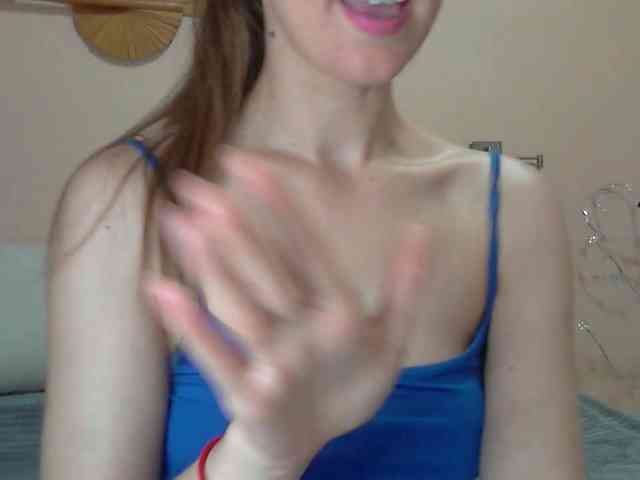 Lolakisss webcam
