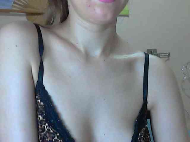 Lolakisss webcam