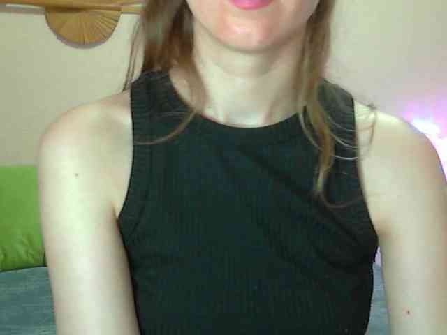 Lolakisss webcam