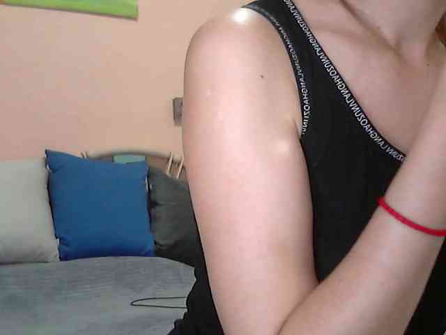Lolakisss webcam